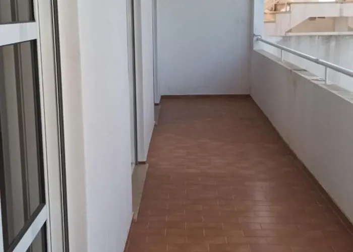 Apartamento T2 Edificio Maralvor *